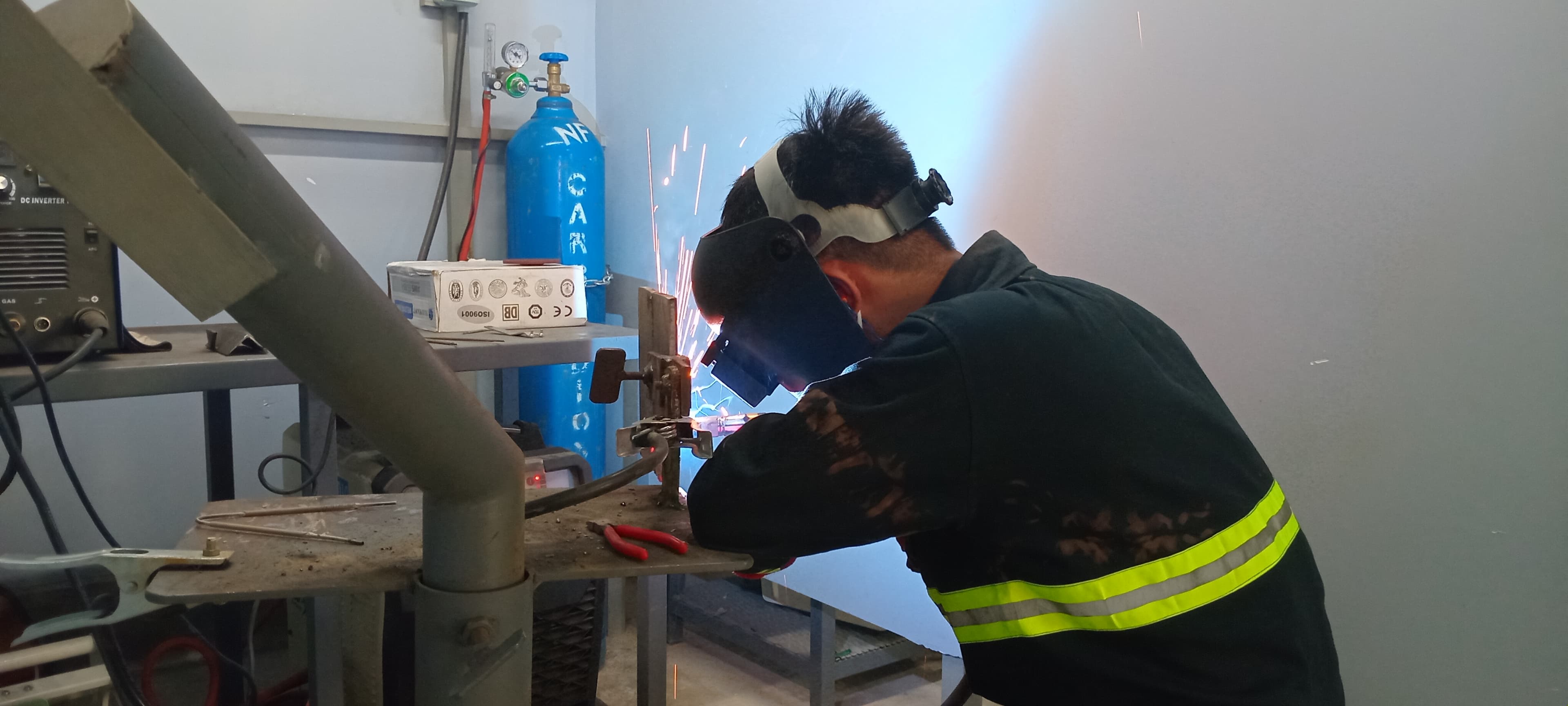 Advanced Certificate & Diploma